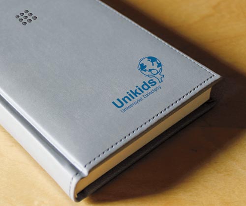 kalendarze książkowe - tampondruk na okładce kalendarza