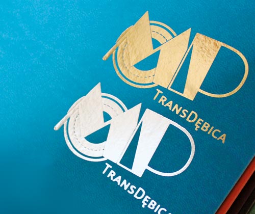 kalendarze książkowe - znakowanie cyfrowe folią